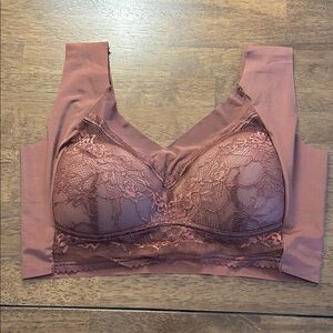 Elegant Lace Bralette in Dusty Rose